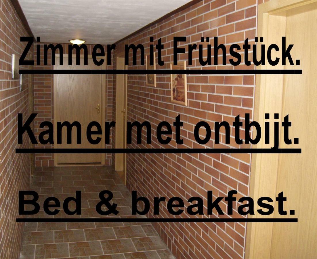 B & B Gross Methling Dargun Extérieur photo